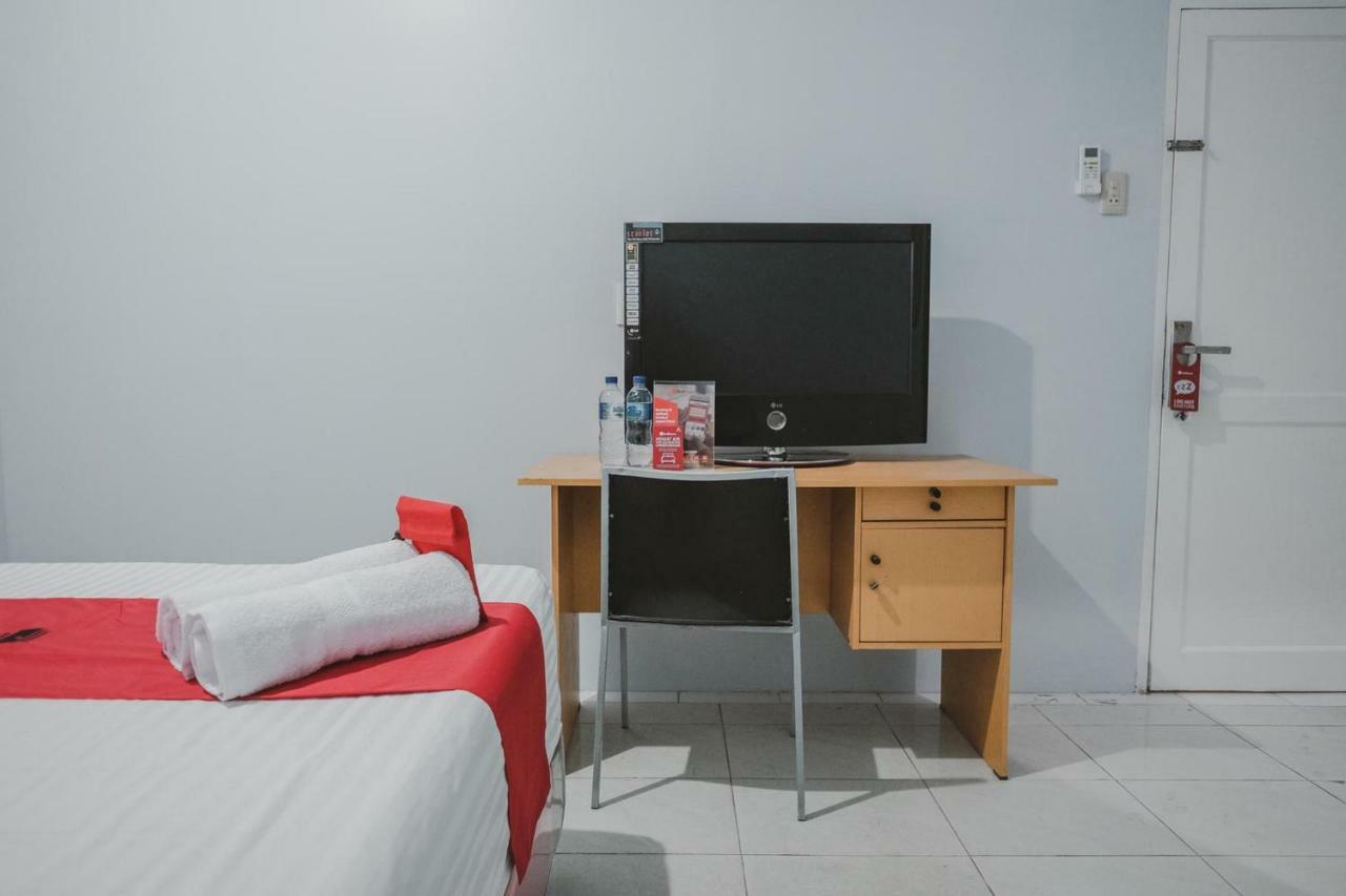 Reddoorz @ Jalan Pemuda Medan Otel Dış mekan fotoğraf