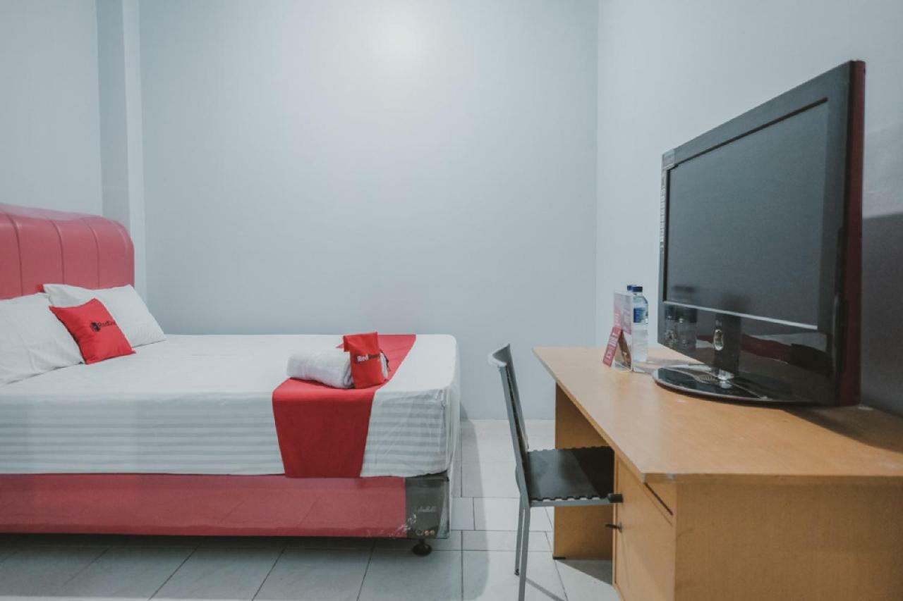 Reddoorz @ Jalan Pemuda Medan Otel Dış mekan fotoğraf